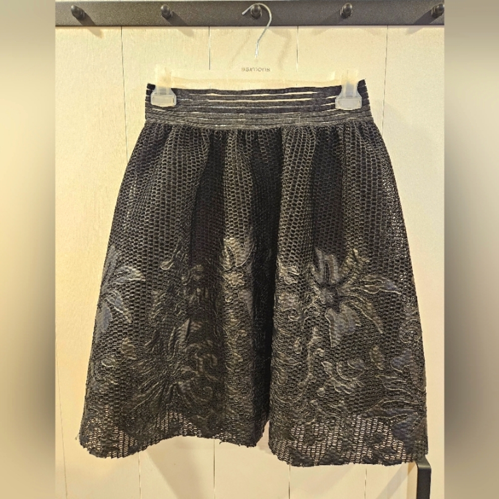 Sam Edelman skirt - Picture 2 of 9